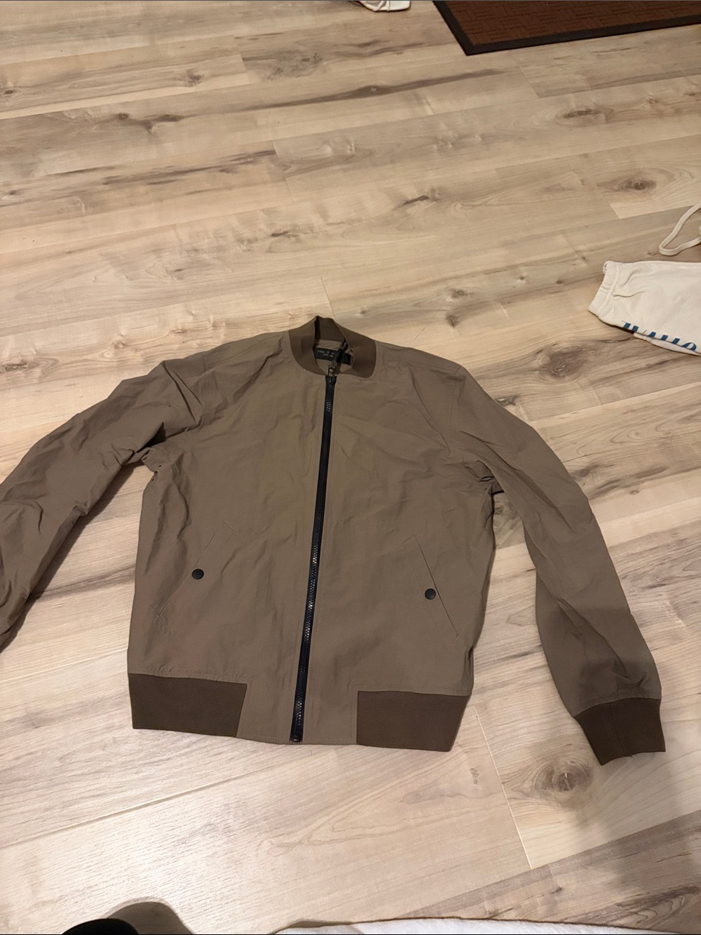 size small Rag & Bone men’s dark green zip up jacket